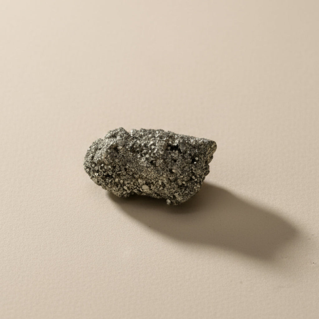 https://cdn.shopify.com/s/files/1/0717/6706/4739/files/Raw_20Pyrite_20Stone_203.jpg?v=1758206559